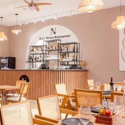 Posjetite novootvoreni restoran Niki Bistro!
Uzivajte u opuštajucmćem ambijentu i autentičnoj italijanskoj kuhinji! 
Rezervišite Vaš sto na broj +382 69 222 912
📍Zeljevo, Bar 
⏰06:30h-23:00h 

Za više informacija kliknite na sličicu